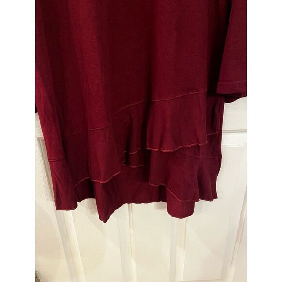 Suzanne Betro Burgundy Tiered Hem Tunic Top sz 2X NWT - Picture 2 of 8
